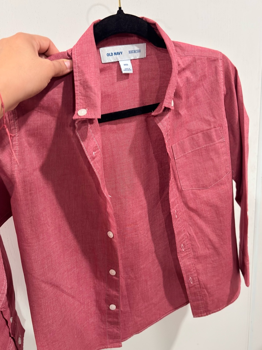Old Navy Boys’ Long-Sleeve Button-Down Shirt – Size M (8)
